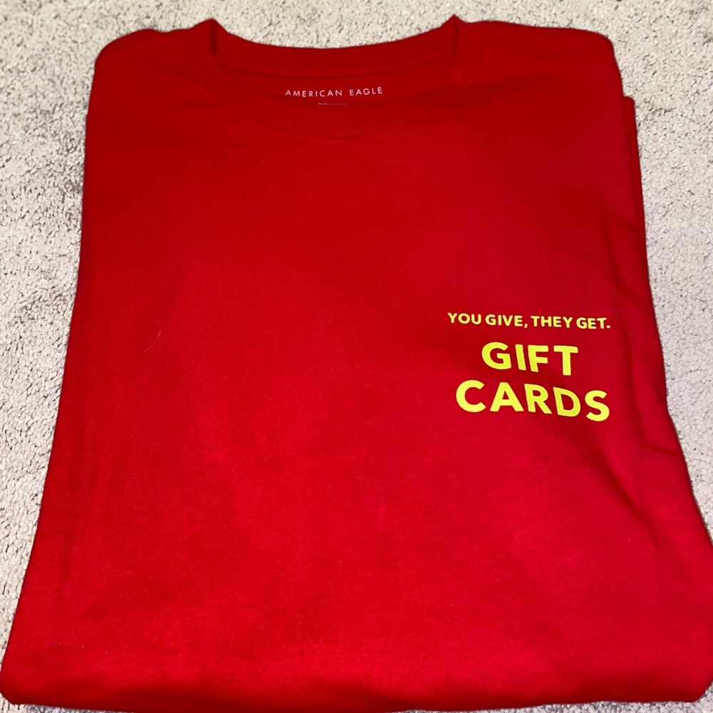 American eagle employee tee large